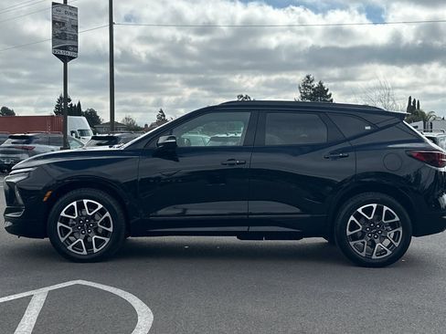 Used 2025 Chevrolet Blazer RS image 7