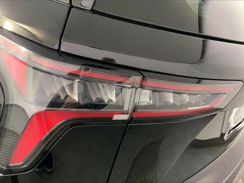 Used 2025 Chevrolet Equinox LT w/ Safety and Technology Package image 27