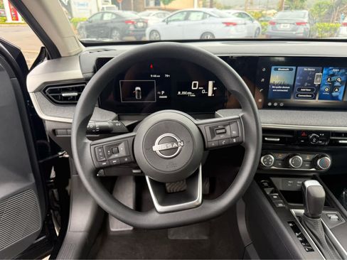 New 2026 Nissan Kicks S FWD image 8