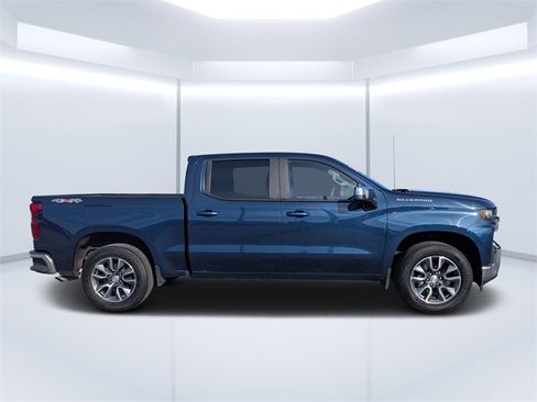 Used 2020 Chevrolet Silverado 1500 LT w/ All-Star Edition image 2