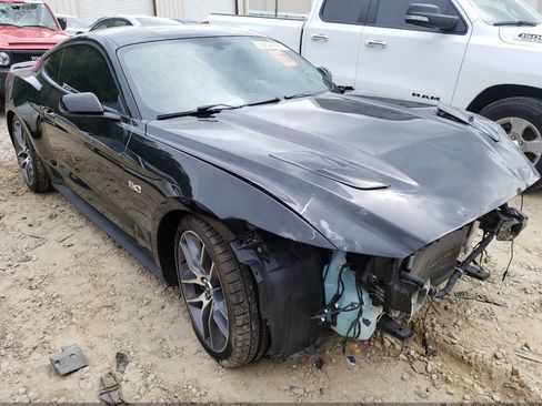 Used 2015 Ford Mustang GT Premium w/ Equipment Group 401A RWD image 32