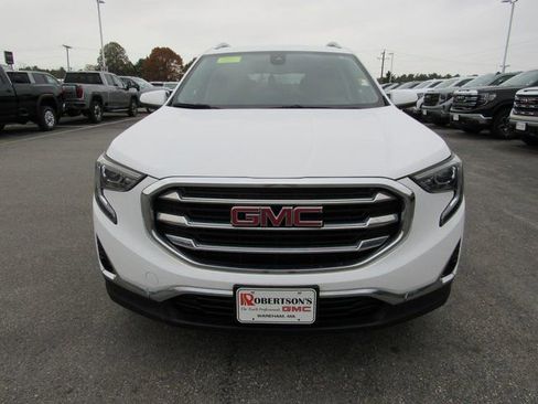 Certified 2020 GMC Terrain SLT w/ Preferred Package image 5