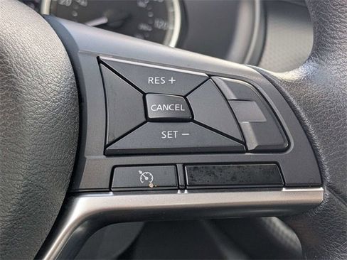 Used 2022 Nissan Kicks S image 25