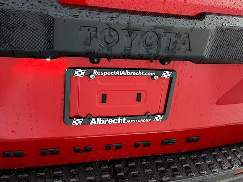 Used 2025 Toyota 4Runner TRD Off-Road Premium w/ Tow Technology Package AWD/4WD image 35