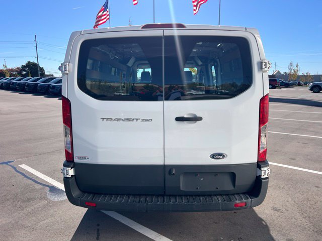 Used 2017 Ford Transit 250 130 Low Roof w/ Exterior Upgrade Package RWD image 6