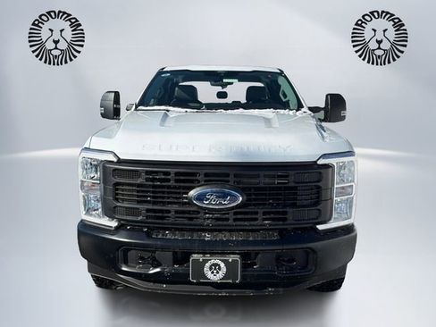 New 2026 Ford F250 XL w/ XL Off-Road Package image 2