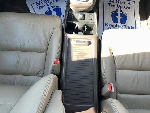 Used 2012 Honda CR-V EX-L image 14