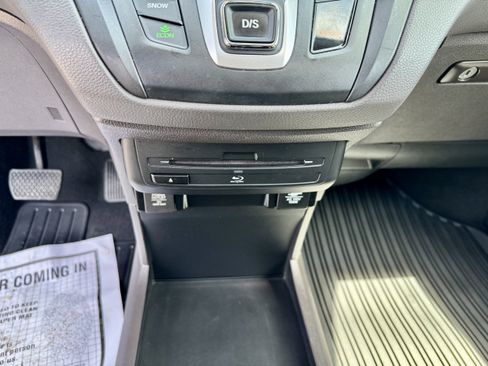 Used 2019 Honda Odyssey EX-L image 19