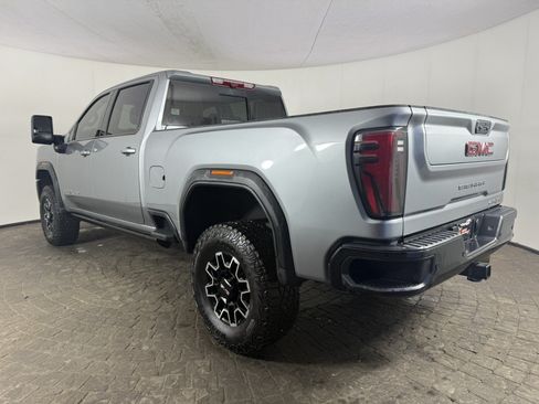 Used 2026 GMC Sierra 2500 AT4X AWD/4WD image 6