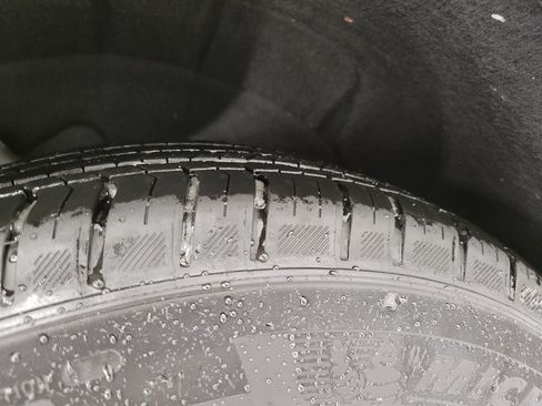 Used 2025 Chevrolet Equinox LT w/ Safety and Technology Package image 4