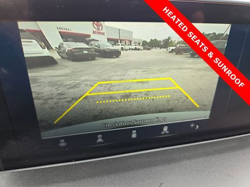 Used 2025 Acura RDX SH-AWD image 18