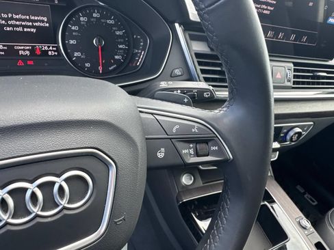 Used 2023 Audi Q5 2.0T Premium w/ Convenience Package AWD/4WD image 24
