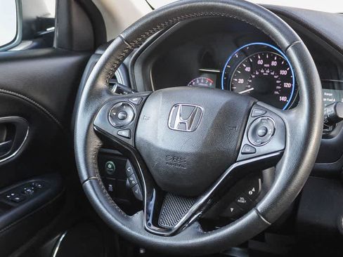 Used 2021 Honda HR-V EX-L image 15