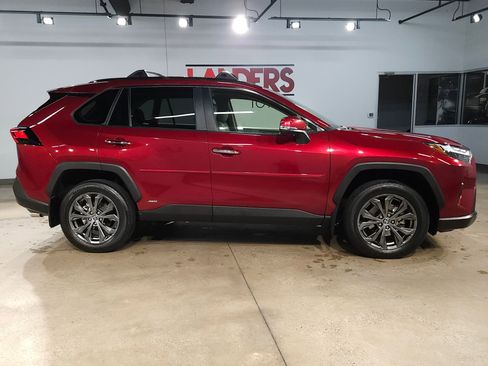 Certified 2024 Toyota RAV4 Limited w/ Advanced Technology Package AWD/4WD image 8