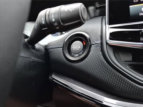 New 2026 Jeep Compass Latitude image 19