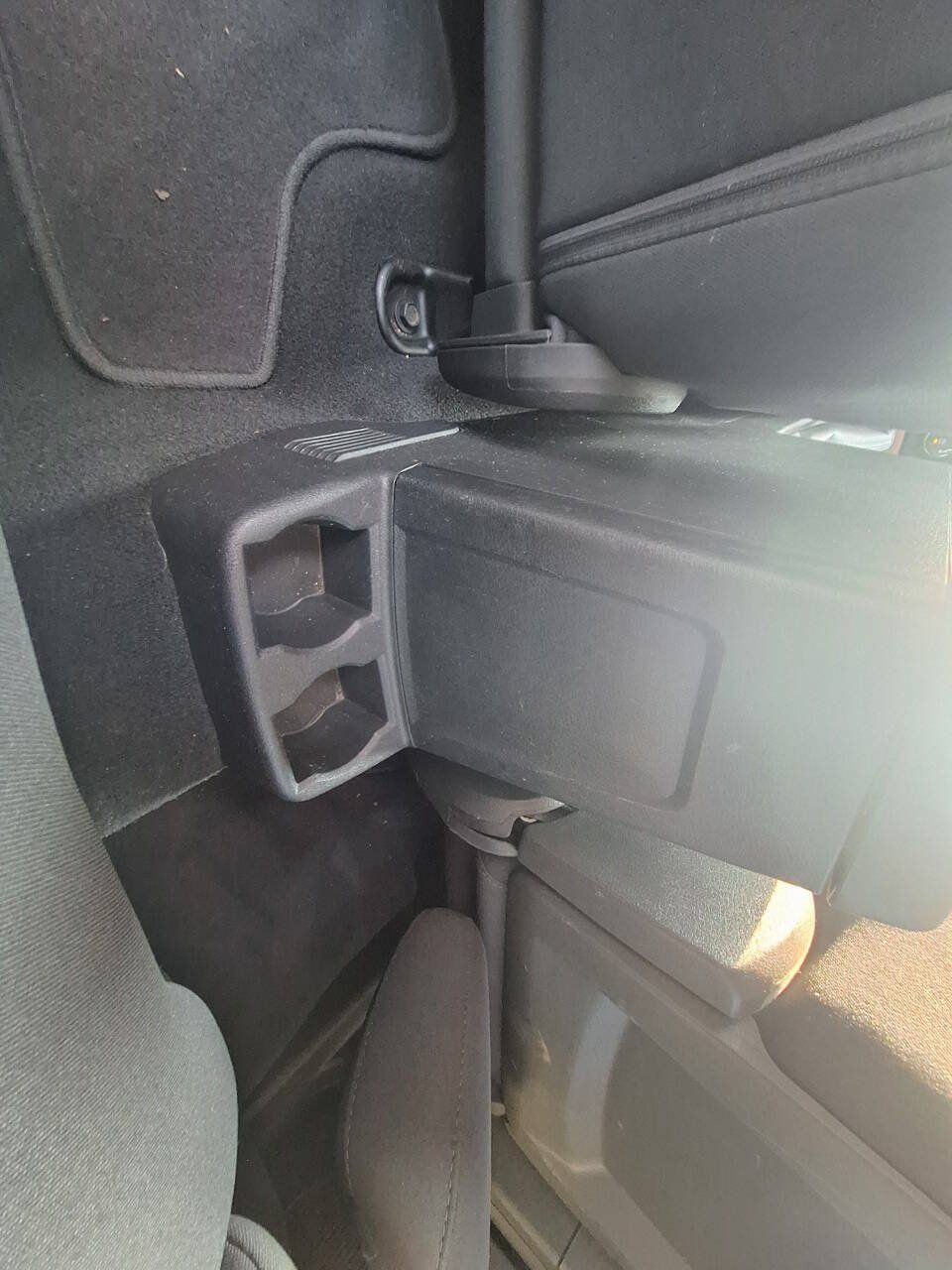 Used 2012 Jeep Liberty Sport w/ Popular Equipment Group AWD/4WD image 19