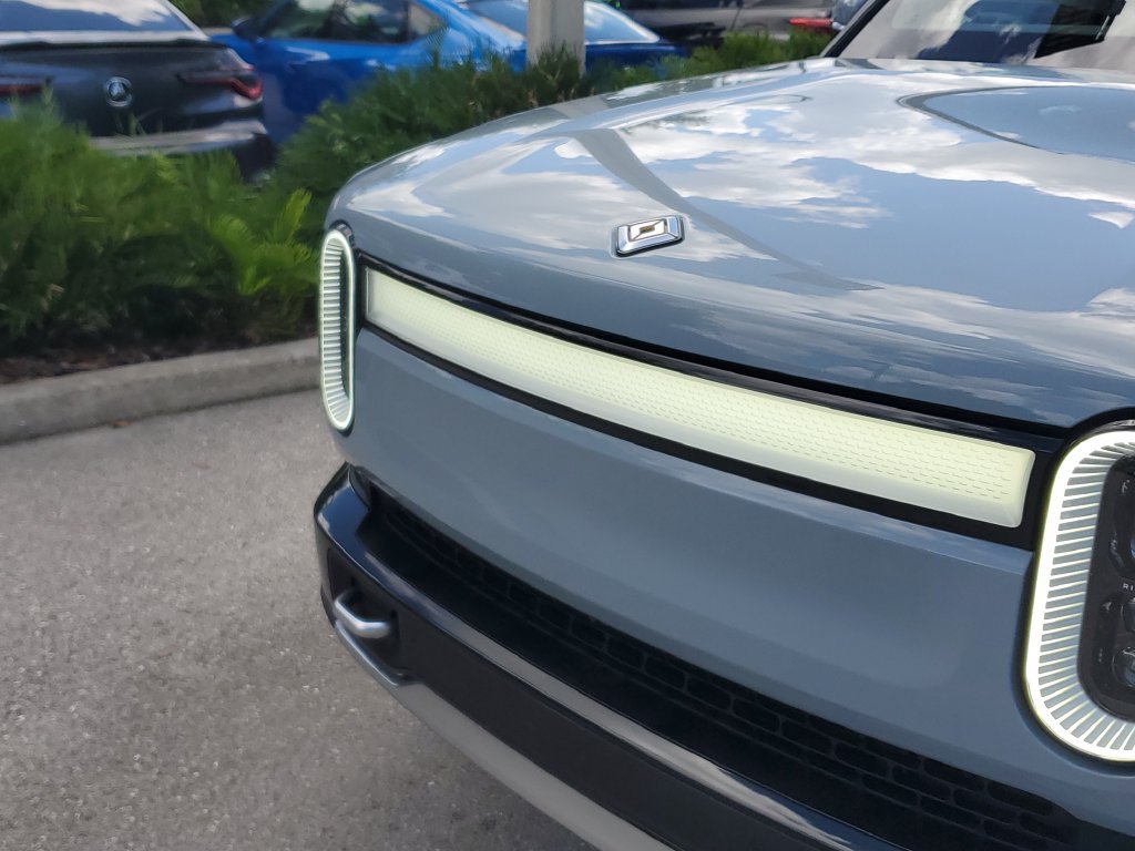 Used 2023 Rivian R1S Adventure Quad AWD/4WD image 11