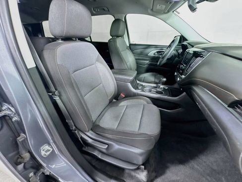 Used 2020 Chevrolet Traverse LS FWD image 34