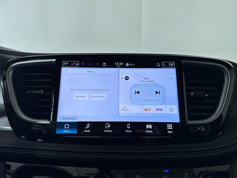 New 2026 Chrysler Pacifica Select w/ S Appearance Package AWD/4WD image 16