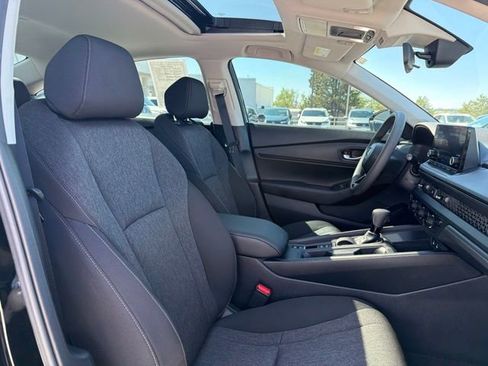 Used 2024 Honda Accord EX image 21