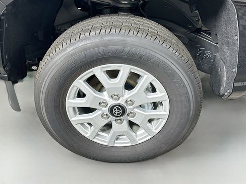 Certified 2025 Toyota Tacoma SR5 RWD image 30