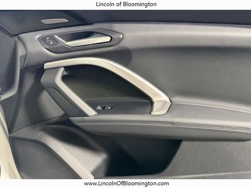 Used 2025 Audi Q5 Premium Plus w/ Premium Plus image 16