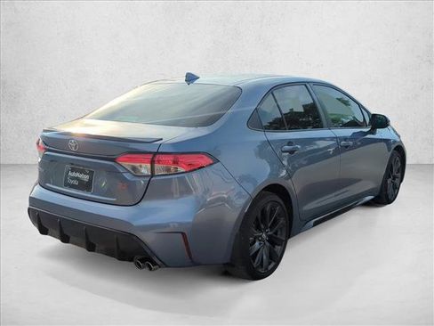 Certified 2024 Toyota Corolla SE FWD image 5