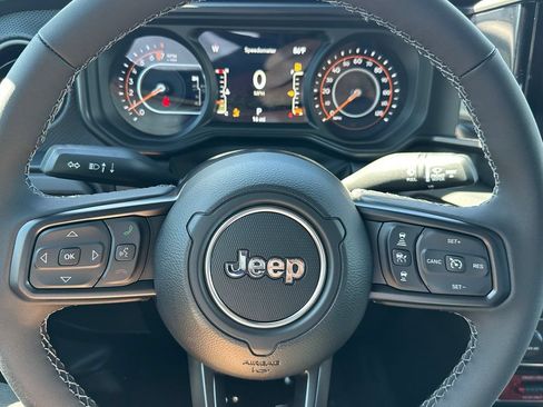 New 2026 Jeep Gladiator Rubicon AWD/4WD image 22