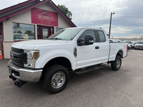 Used 2018 Ford F350 XL image 4