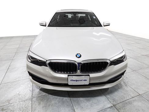 Used 2019 BMW 530i xDrive w/ Convenience Package AWD/4WD image 2