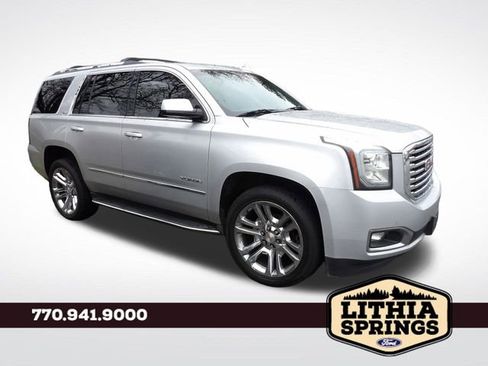 Used 2017 GMC Yukon SLT w/ Premium Edition image 1