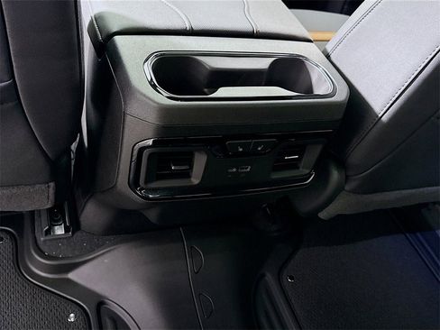 New 2026 GMC Sierra 1500 AT4 w/ AT4 Premium Package image 21