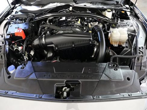 Used 2025 Ford Mustang Premium RWD image 30