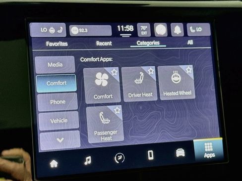 Used 2024 Jeep Grand Cherokee Altitude AWD/4WD image 12
