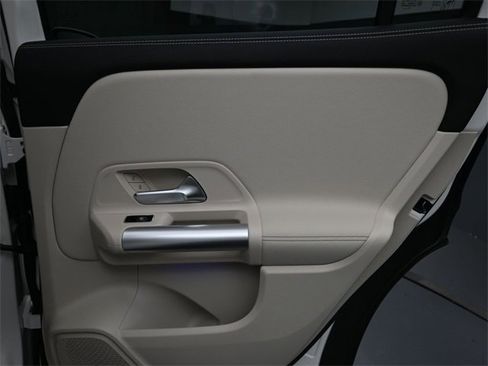 New 2025 Mercedes-Benz GLA 250 image 28