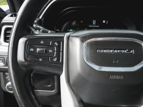 Used 2023 GMC Yukon XL Denali AWD/4WD image 20