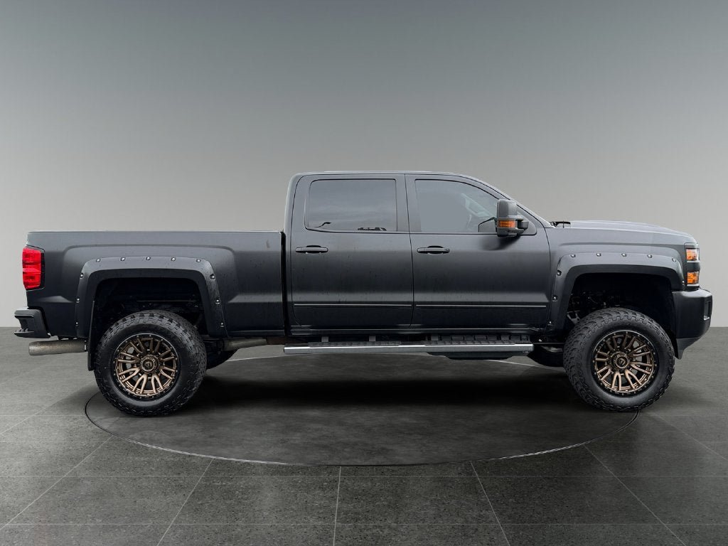 Used 2018 Chevrolet Silverado 2500 LTZ w/ Custom Sport Edition AWD/4WD image 11