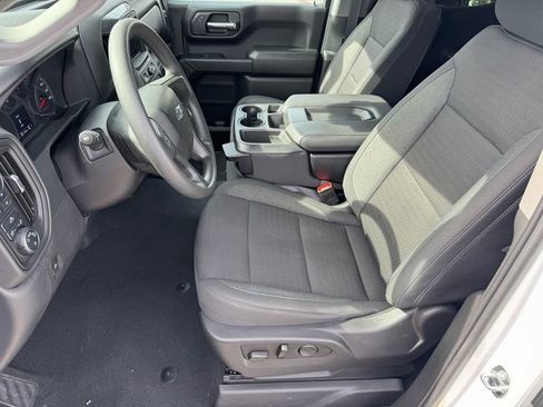 Used 2023 Chevrolet Silverado 1500 Custom Trail Boss image 9