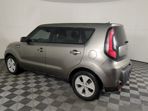 Used 2016 Kia Soul image 7