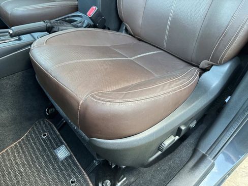 Used 2017 Subaru Forester 2.5i Touring image 18