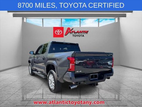 Certified 2025 Toyota Tacoma SR5 AWD/4WD image 6