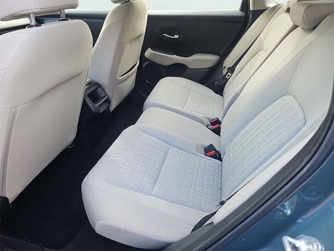 Certified 2023 Honda HR-V LX image 26