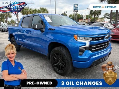Used 2025 Chevrolet Silverado 1500 RST AWD/4WD image 9