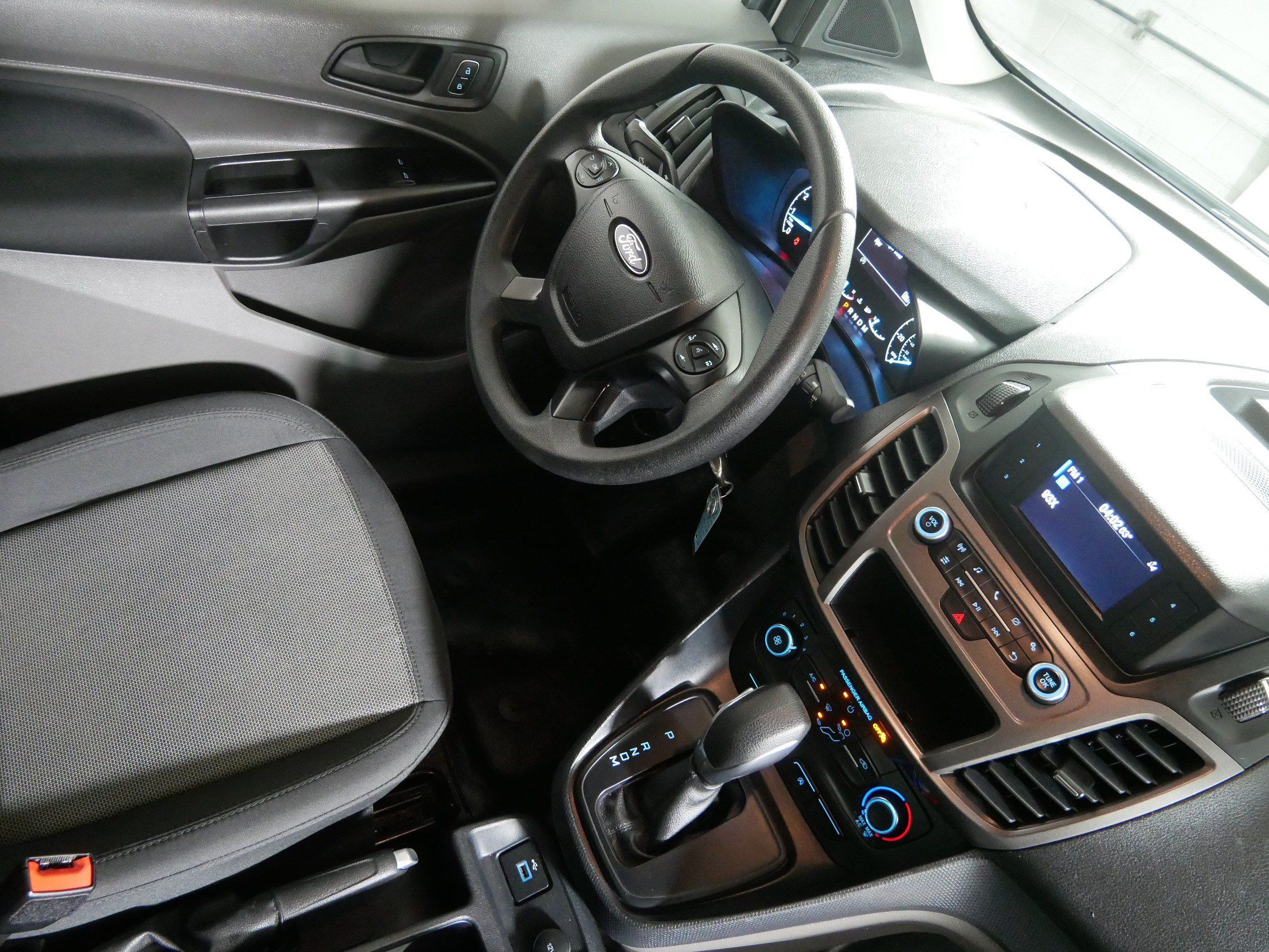 Used 2021 Ford Transit Connect XL FWD image 9