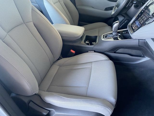 Used 2023 Subaru Legacy Premium AWD/4WD image 9