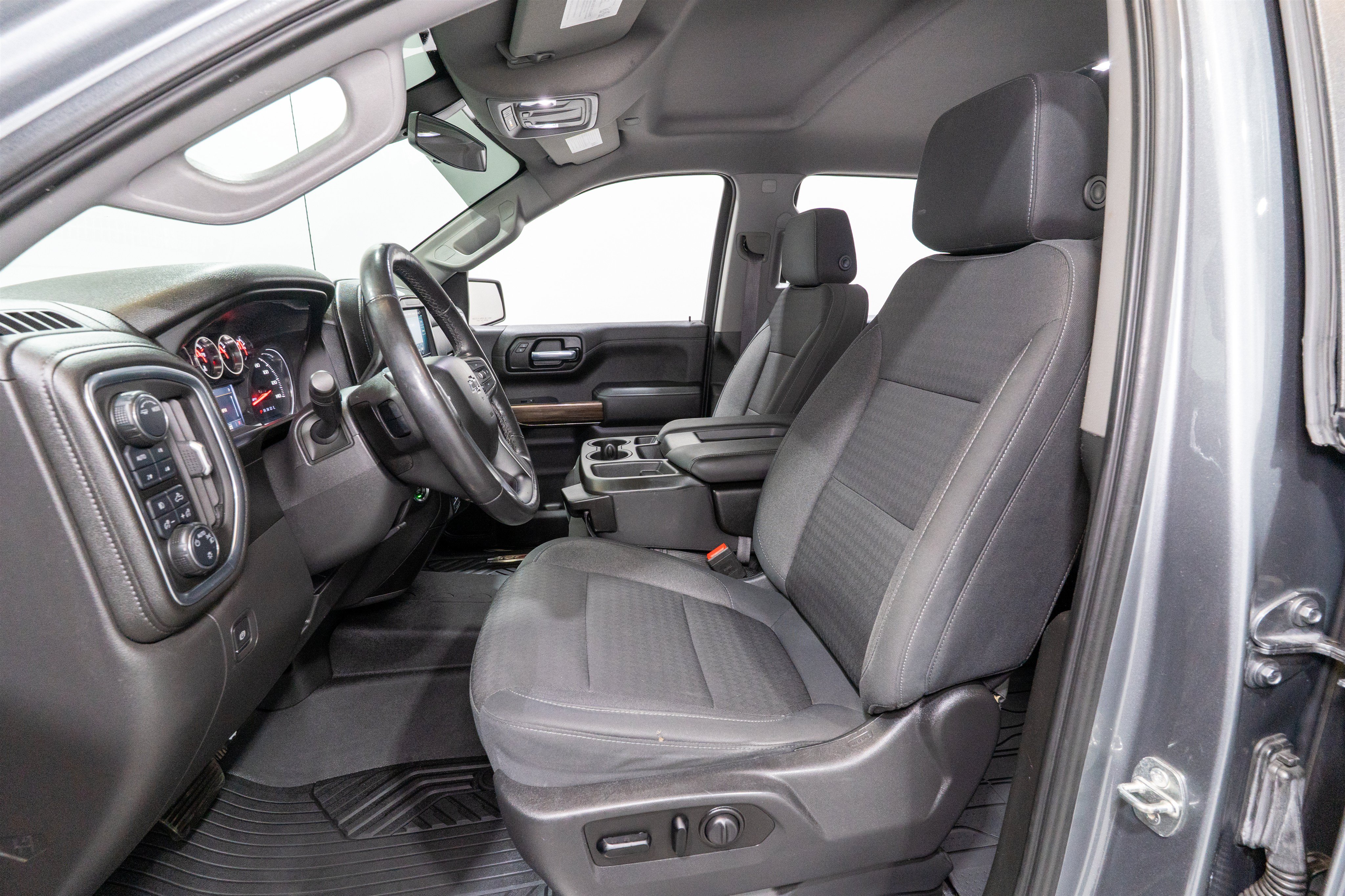 Used 2020 Chevrolet Silverado 1500 RST w/ All-Star Edition AWD/4WD image 15