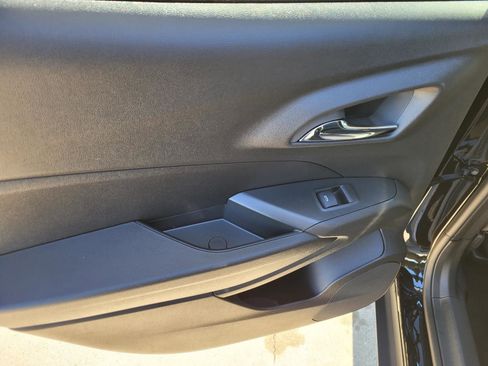 New 2026 Chevrolet Trax ACTIV w/ Driver Confidence Package image 8