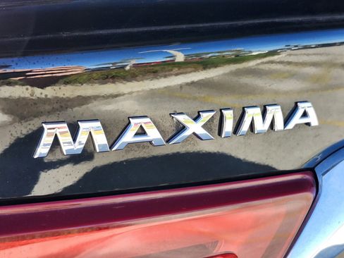 Used 2017 Nissan Maxima SR w/ Midnight Edition image 20