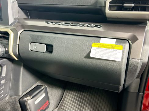 New 2026 Toyota Tacoma SR5 RWD image 34