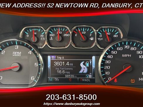 Used 2019 GMC Yukon XL SLT AWD/4WD image 19